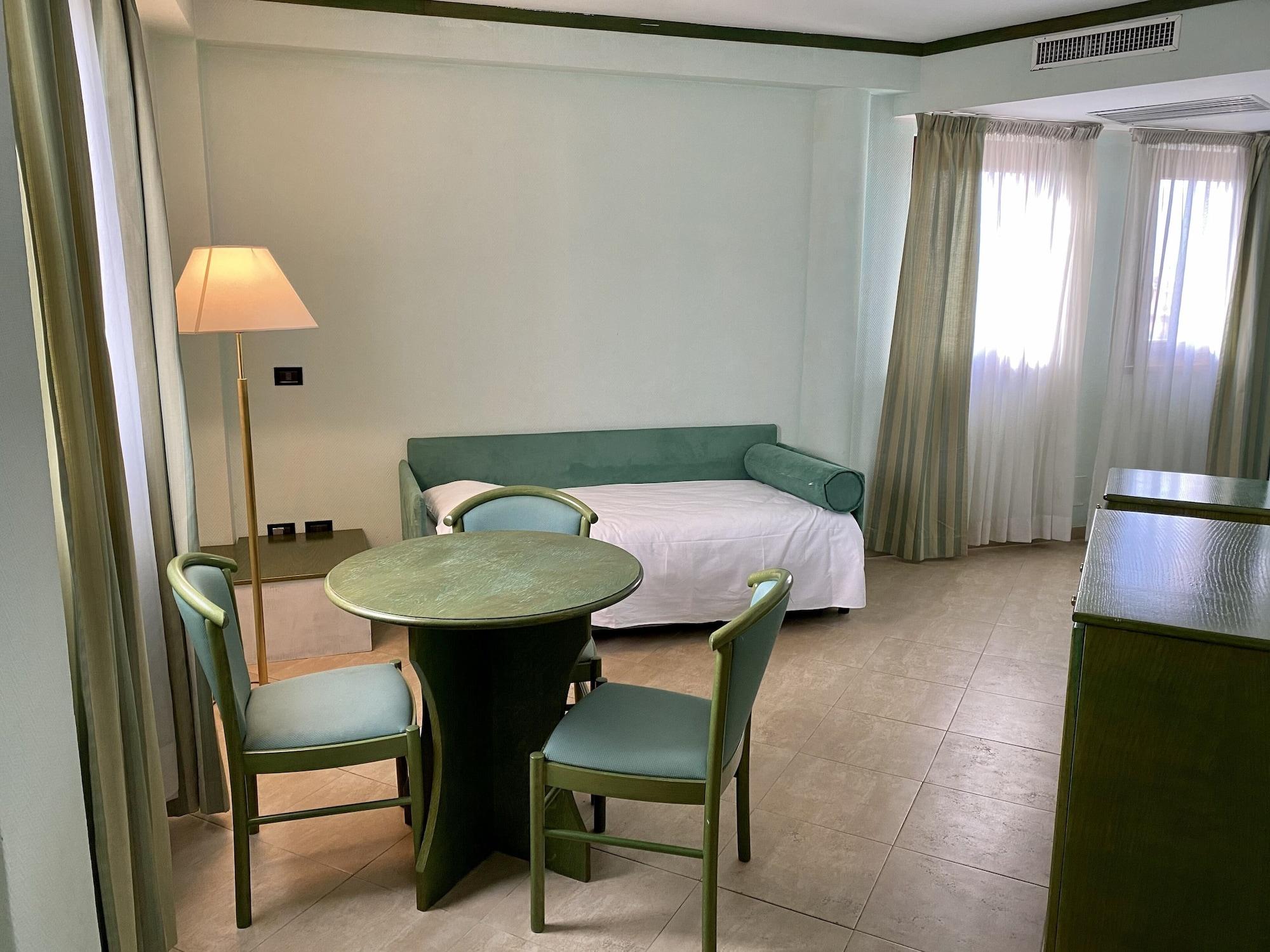 Park Hotel Imperatore Adriano Tivoli Buitenkant foto